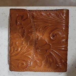 Patricia Nash Embossed leather wallet